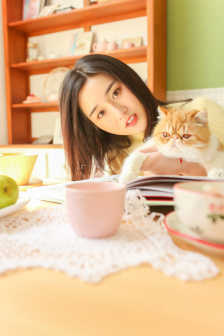 皇上在树上c太子妃(桃森ミヨシ)全本